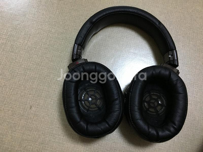SONY MDR-1r / Black--0
