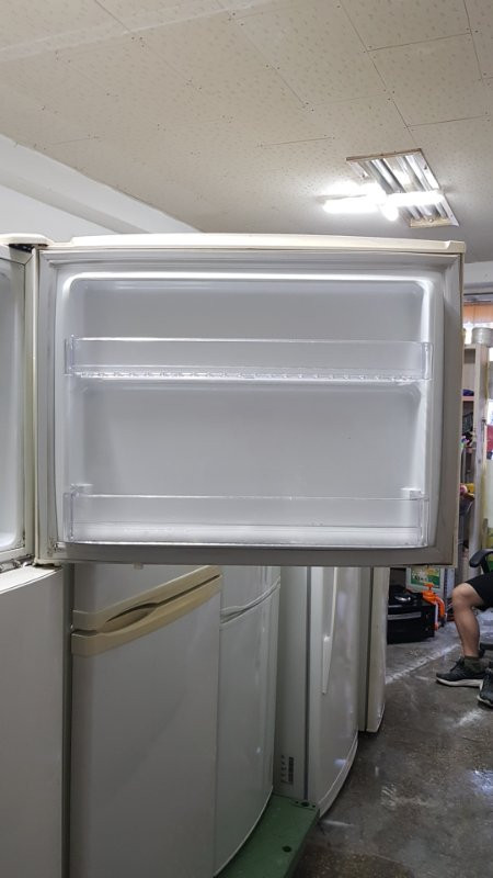 냉장고 (무료배송 )--2