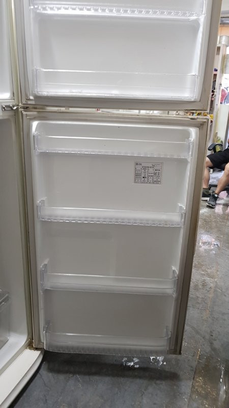 냉장고 (무료배송 )--4