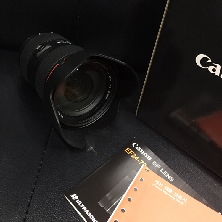 캐논 신계륵 EF 24-70mm f/2.8L II 이미지