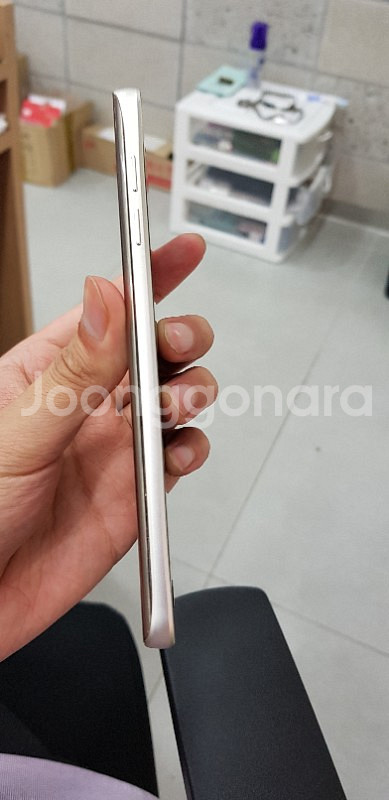 갤럭시노트5 골드 32GB 상태a급 판매합니다--3