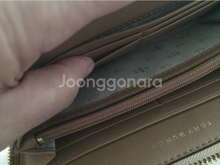 토리버치 100정품지갑 파격 할인!--4