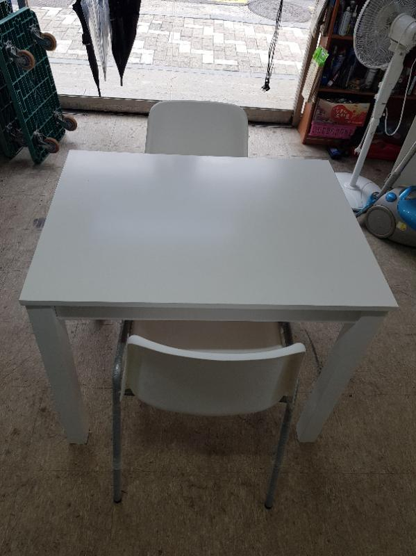 [부산]2인용 화이트 식탁 의자 팝니다 이미지