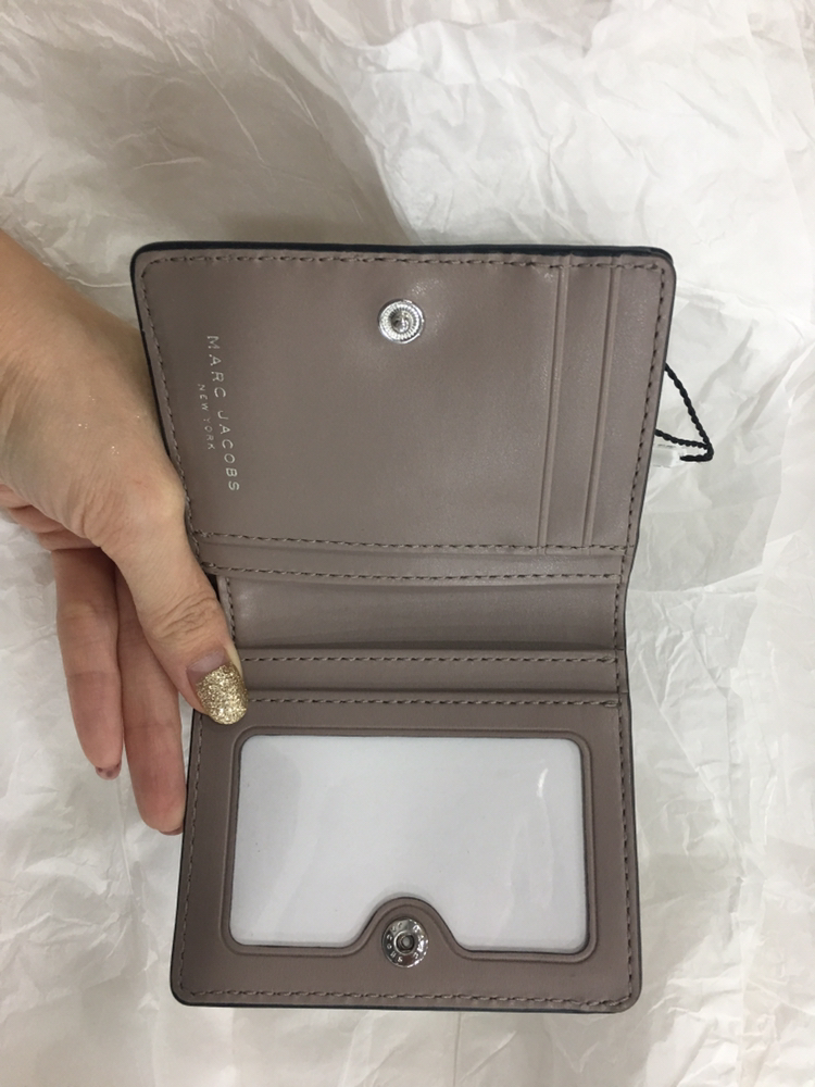 마크제입코스 정품가죽 반지갑--1