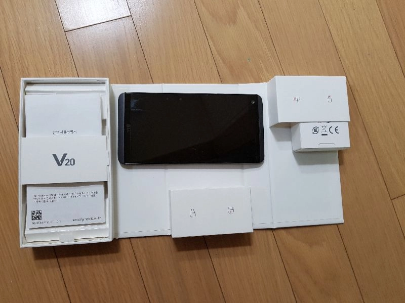LG V20 티탄 64GB 풀 박스 + 블루투스  이미지