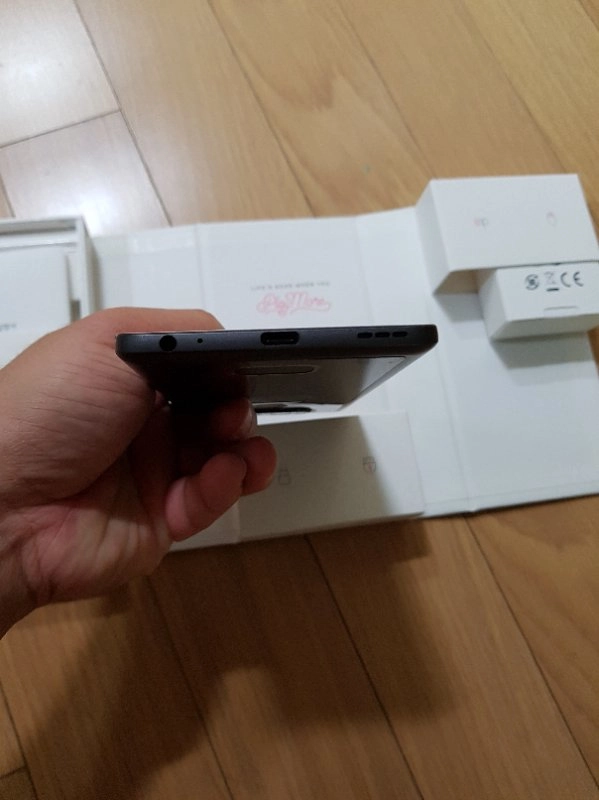 LG V20 티탄 64GB 풀 박스 + 블루투스  이미지