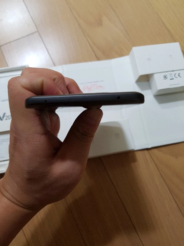 LG V20 티탄 64GB 풀 박스 + 블루투스  이미지