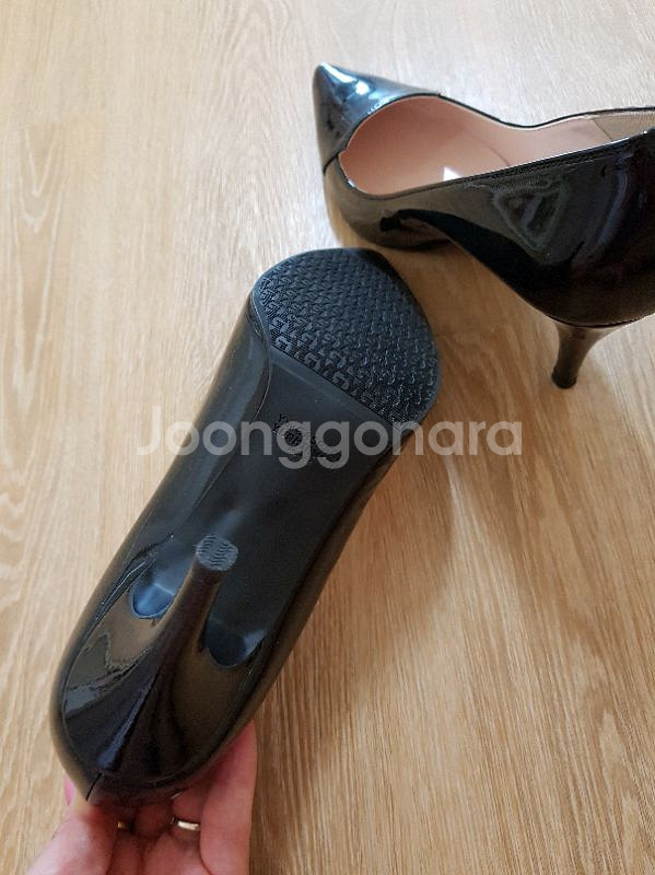 가스파드유키비치 240사이즈--2