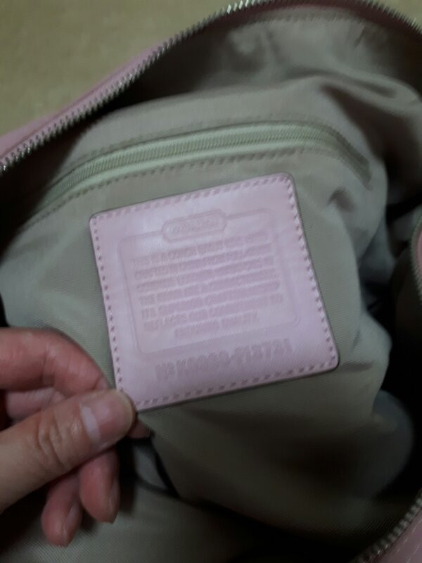 코치가방 이미지