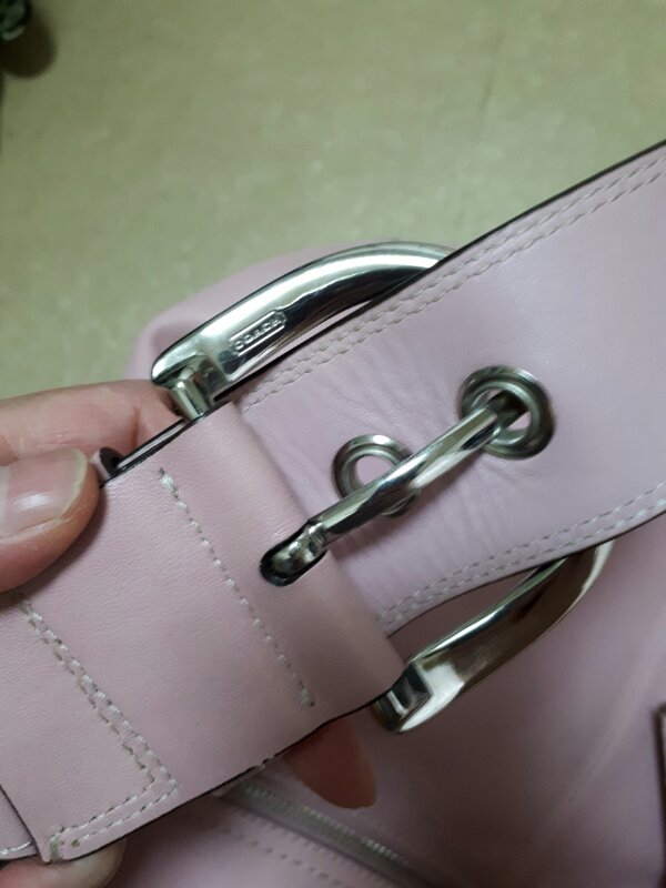 코치가방 이미지