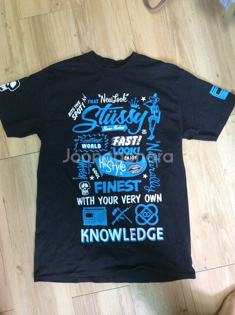 스투시 검은 반팔 티셔츠(Stussy T-shir--0