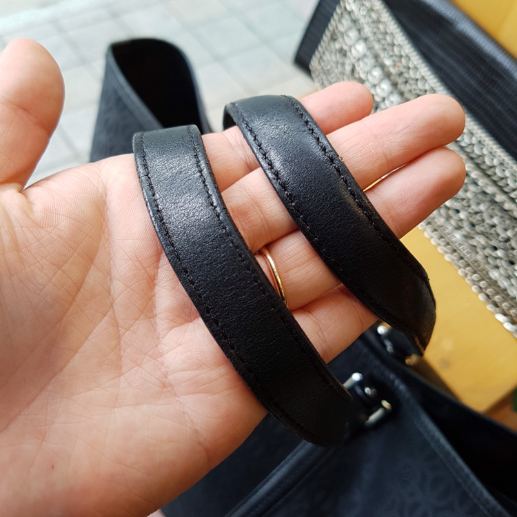 정로스)루이까또즈 신형 쟈가드 로고패턴 쇼퍼 숄더 이미지