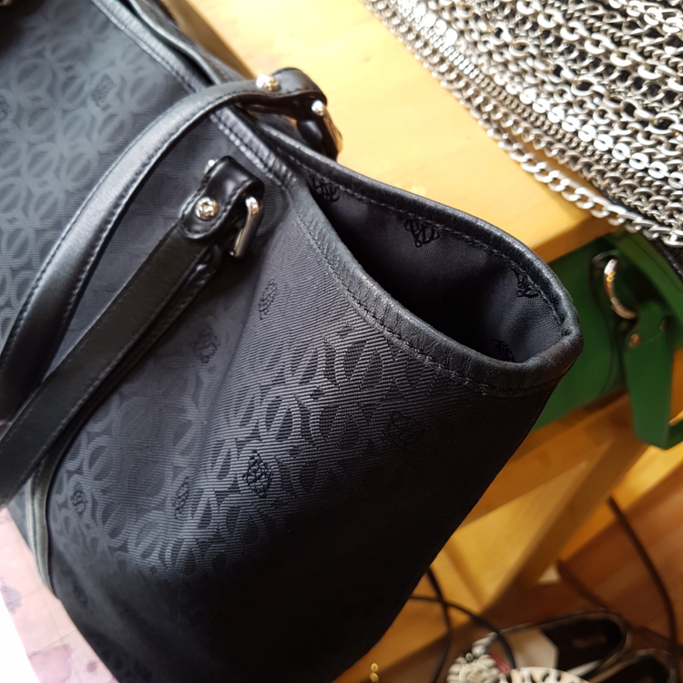 정로스)루이까또즈 신형 쟈가드 로고패턴 쇼퍼 숄더 이미지