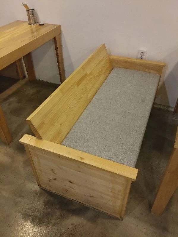 식당 DIY 제작 의자 이미지