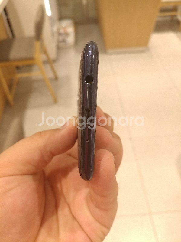 LG-K120L x300 블루 색상 2대 판매합니--1