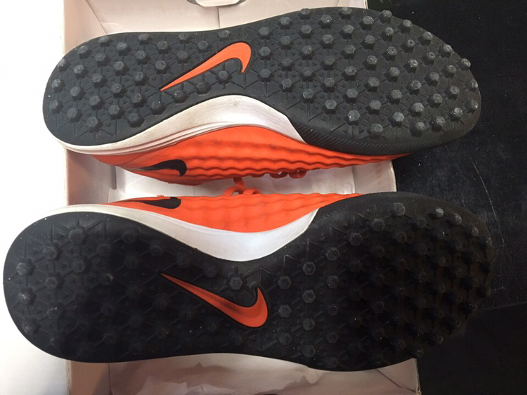 나이키 마지스타X 피날레 축구화팝니다--4
