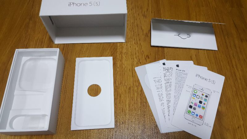 아이폰 박스 (기계×) 5S / 6S 판매합니다--2