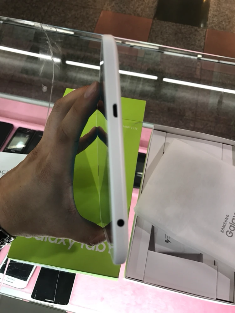 갤럭시 TAB E 진짜 상태 좋은거 싸게 팝니다 이미지