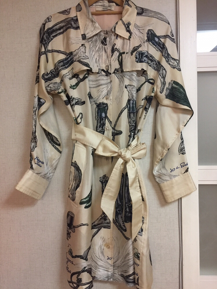 프라다실크 바바리_55사이즈--3