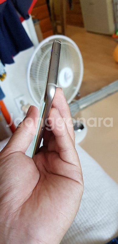 갤7엣지 64gb 골드  skt공기계팝니다--1