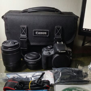 캐논 100d 바디+ 번들렌즈+단렌즈+삼각대+플레