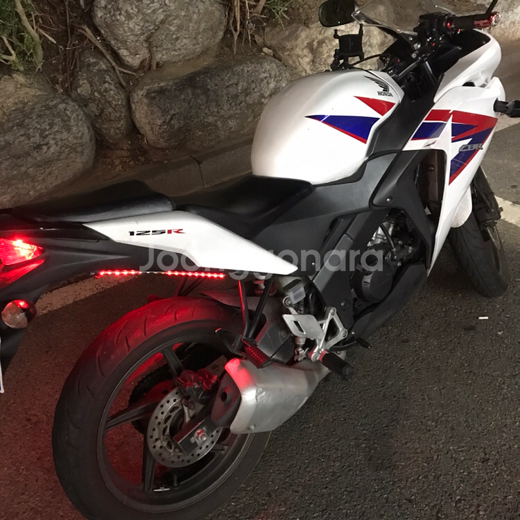 (개인)cbr125cc 11년식  33000km --4