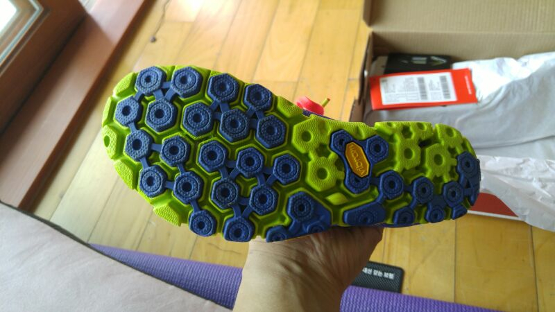 뉴발란스 여아 운동화 220m --1