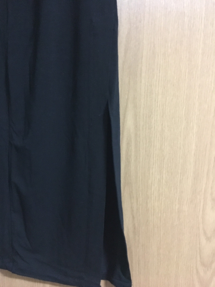 드메종 슬릿 롱스커트 팝니다---2