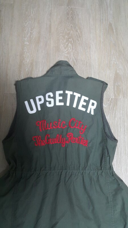 르윗야상조끼--3