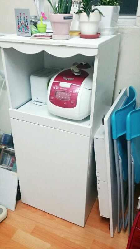 접이식 식탁 겸 렌지대 12->6만원 *식탁의자(--0