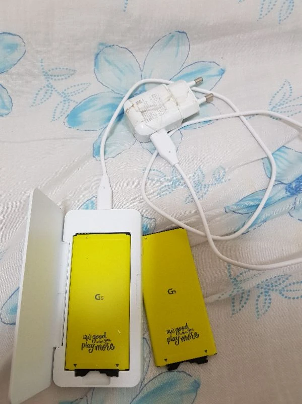 lg g5 여분 배터리 배터리케이스 충전기 캠모듈 이미지