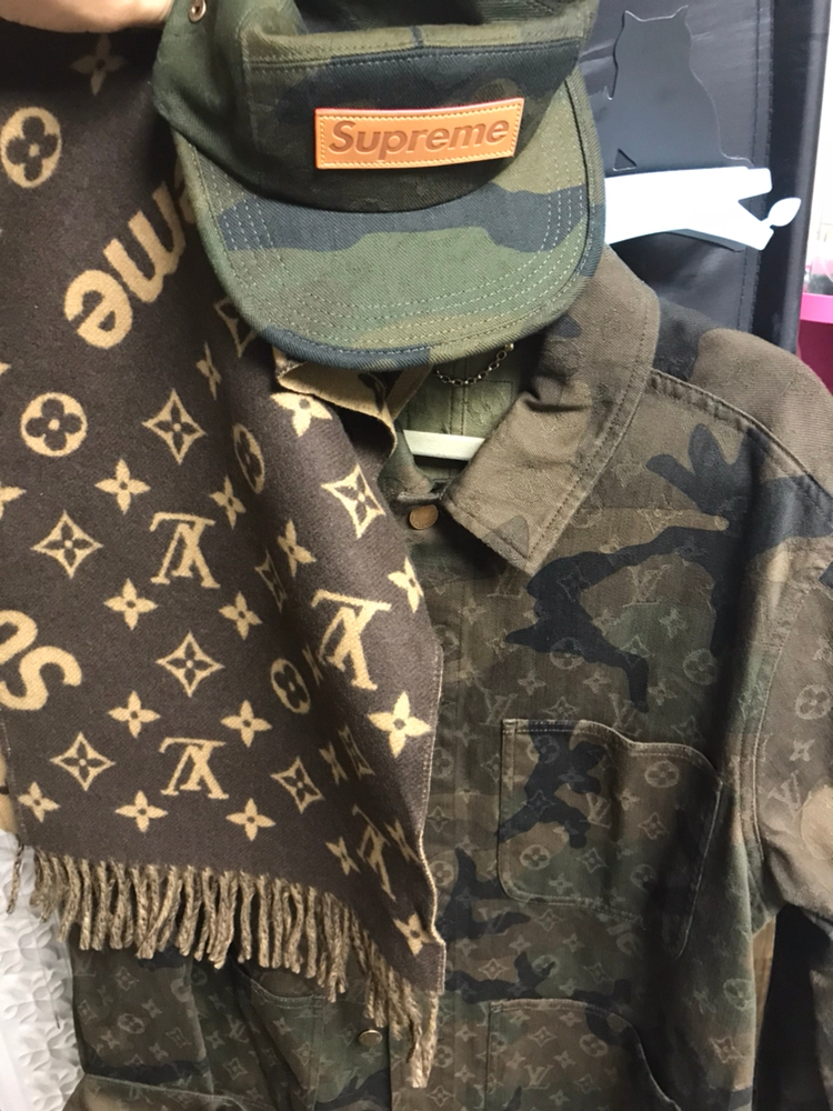 슈프림루이비통 머플러 이미지