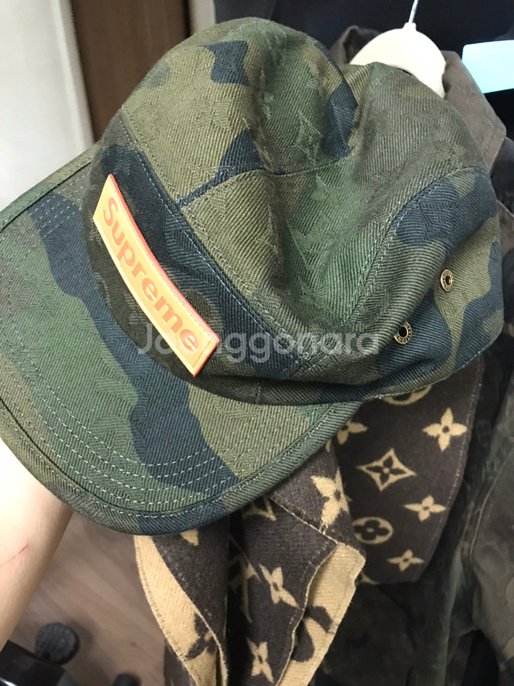 루이비통슈프림 캠프캡--2