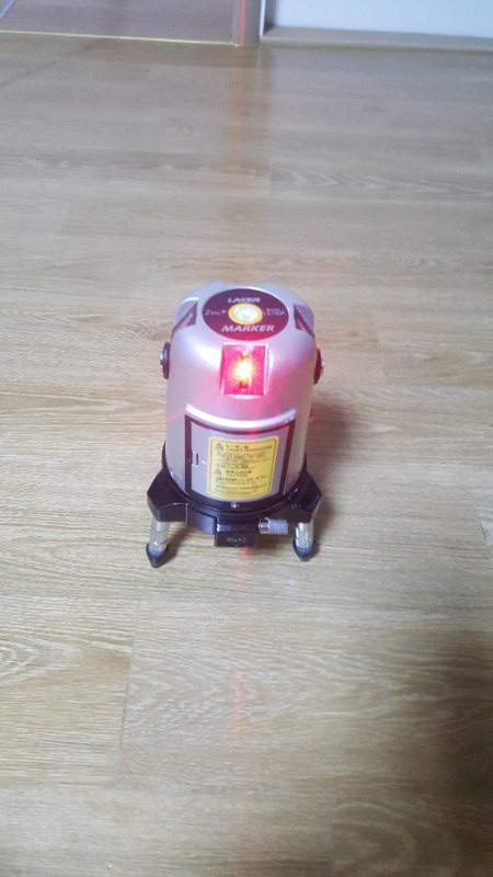 제우스 레이저레벨기 LS-740P--1