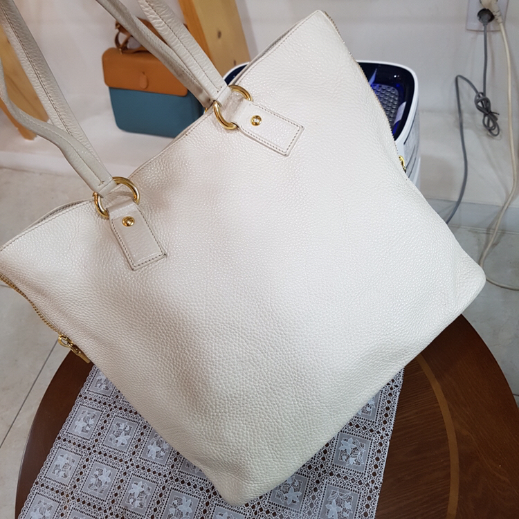 정품)프라다 신형 미란다커 쇼퍼 숄더--2