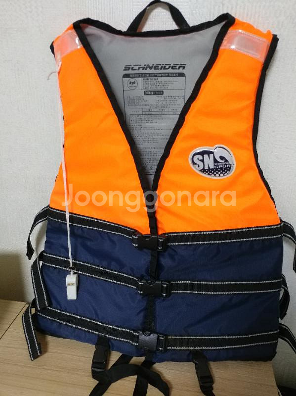 한번 사용한 구명조끼 팔아요 :)--1