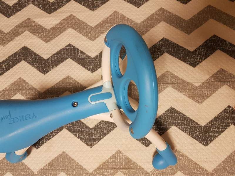 YBIKE 걸음마보조기 자전거 판매해여~--2