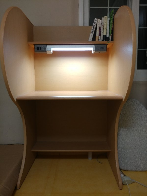 독서실책상 이미지