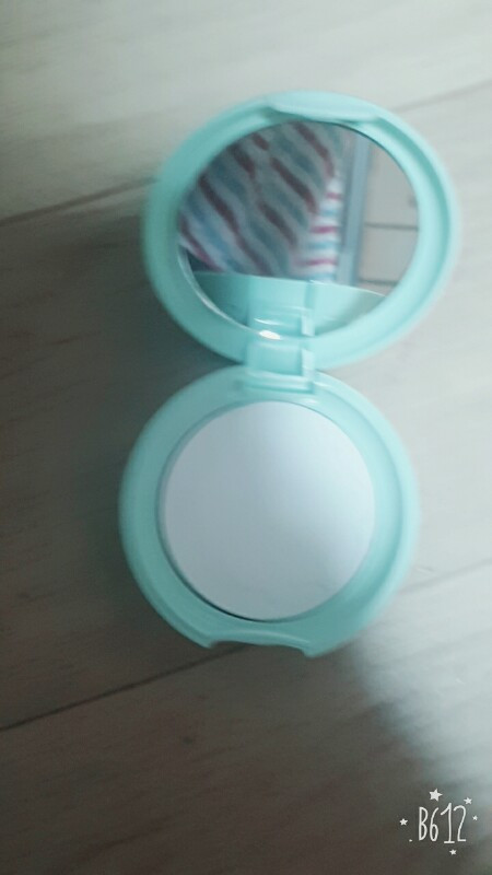 이니스프리 기름팩트--2