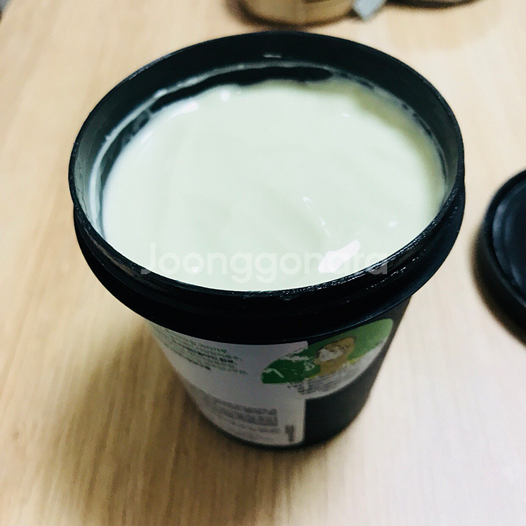러쉬 드림크림 판매합니다.--3
