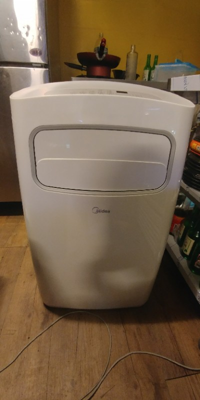 2017년형 이동식 에어컨 팝니다--1