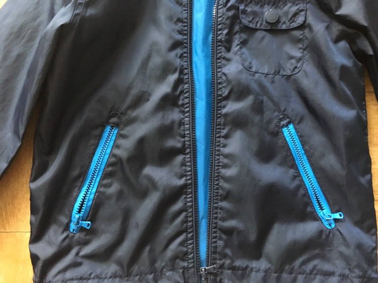 베네통 남아  바람막이점퍼--1