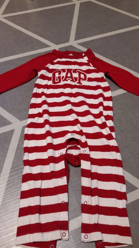 갭.아기옷.두벌일괄만원 --1