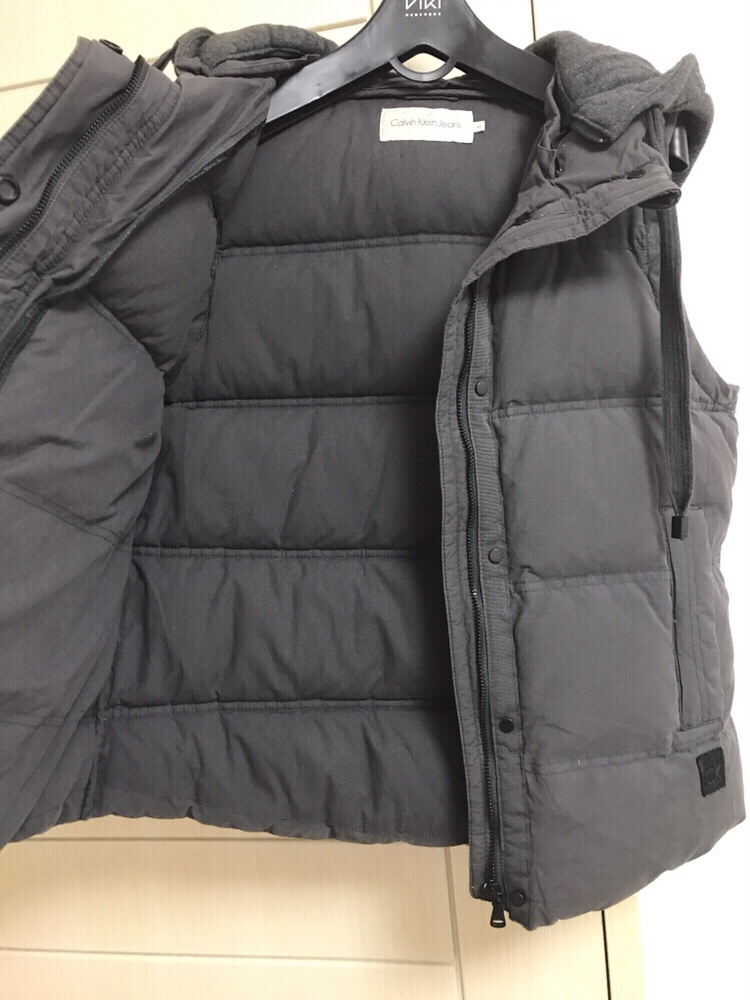 캘빈클라인 오리털조끼(가격인하)--3
