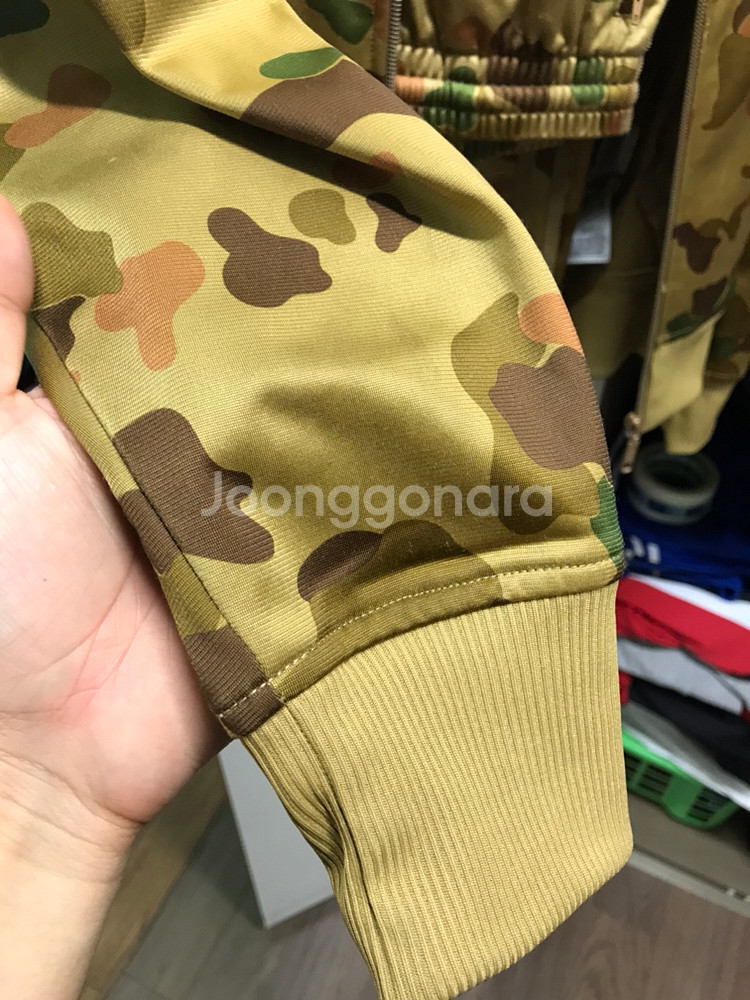 아디다스 파이어버드 트레이닝--3