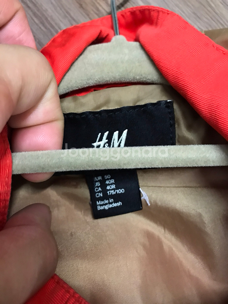 h&m 형광바람막이 마운틴자켓--1