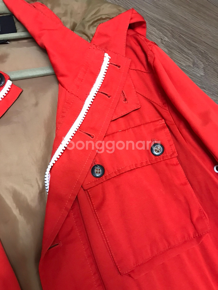 h&m 형광바람막이 마운틴자켓--2