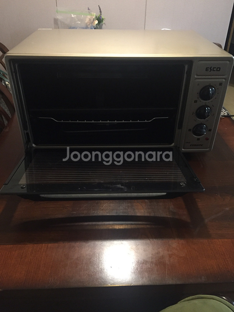 에스코 오븐 판매 합니다. (오븐 사용 10회미만--1