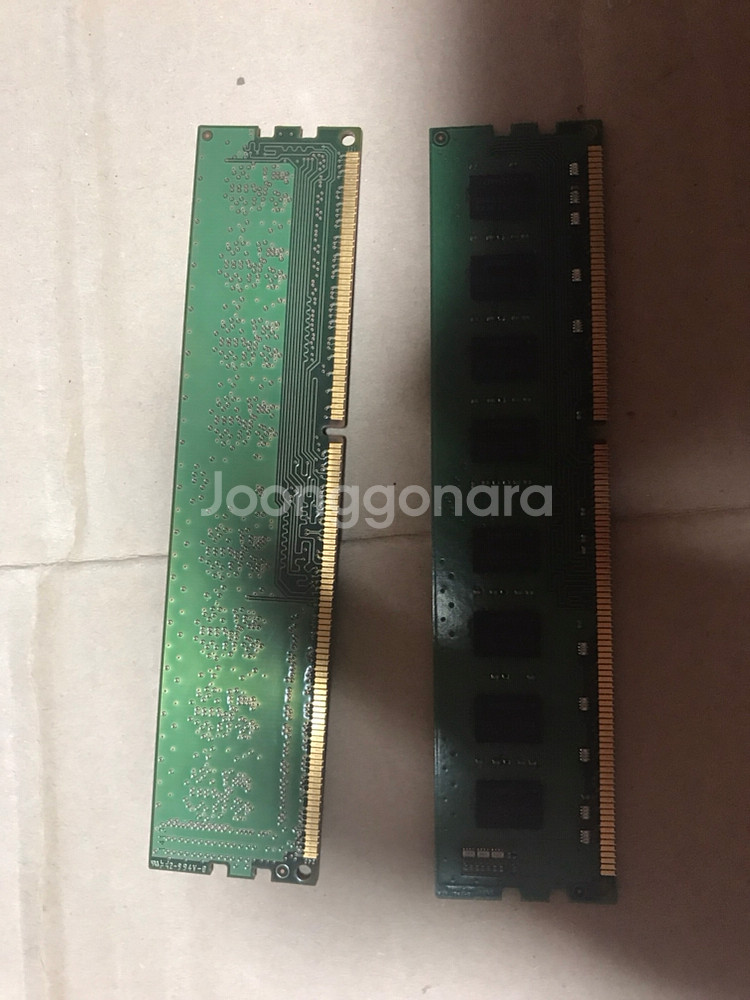 삼성 ddr3 12800u 4g *2 45000원--1