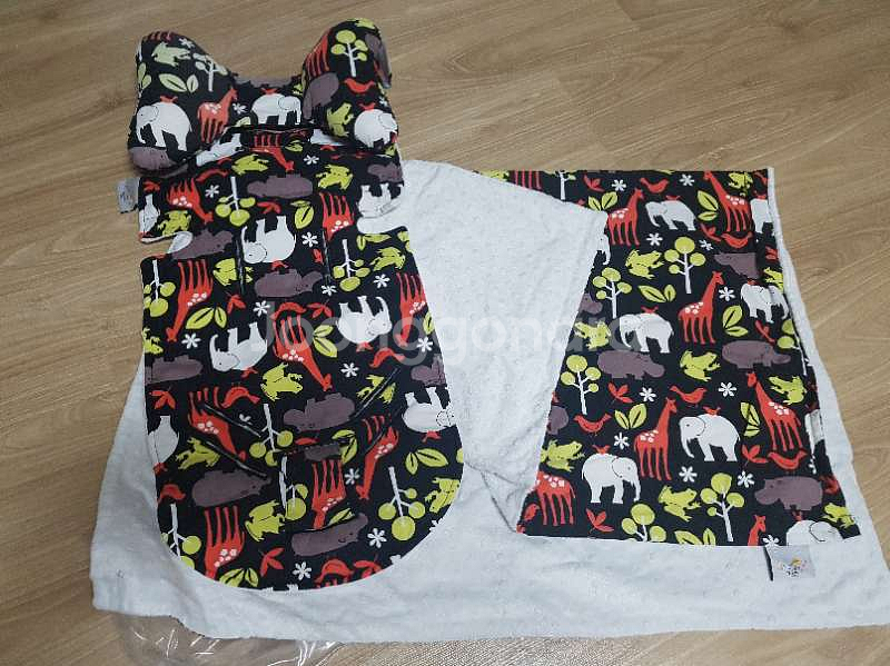 유모차라이너& 블랭킷 &목쿠션 세트 (겨울용)--1